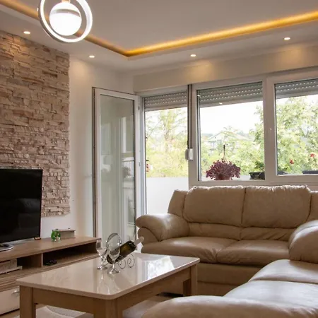 Emilija I Julija Sokobanja